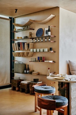STUDIO : GAMEIRO