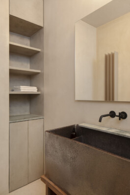 STUDIO : GAMEIRO